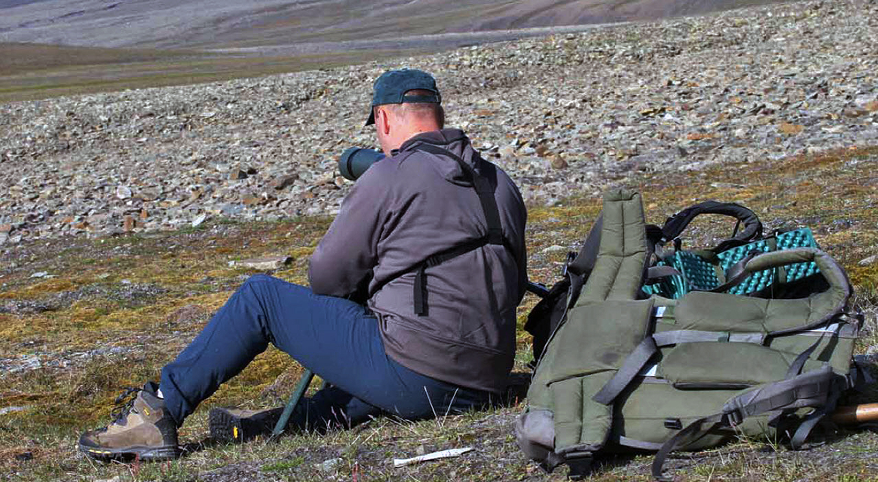 Roy Andersen &nbsp;har lang fartstid i Norsk institutt for naturforskning (NINA). Han har inngående kjennskap til villreinbestandene både på fastlandet og på Svalbard. Foto: Anders Mossing, Norsk Villreinsenter