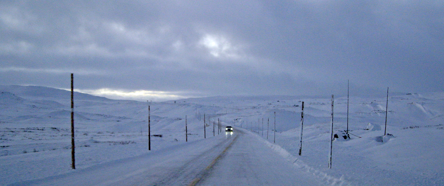 De største utfordringene for Rv.7 er vinterdriften og regulariteten i trafikkavviklingen over Hardangervidda, samt konflikten mellom biltrafikk og villrein. Foto: A. Nyaas