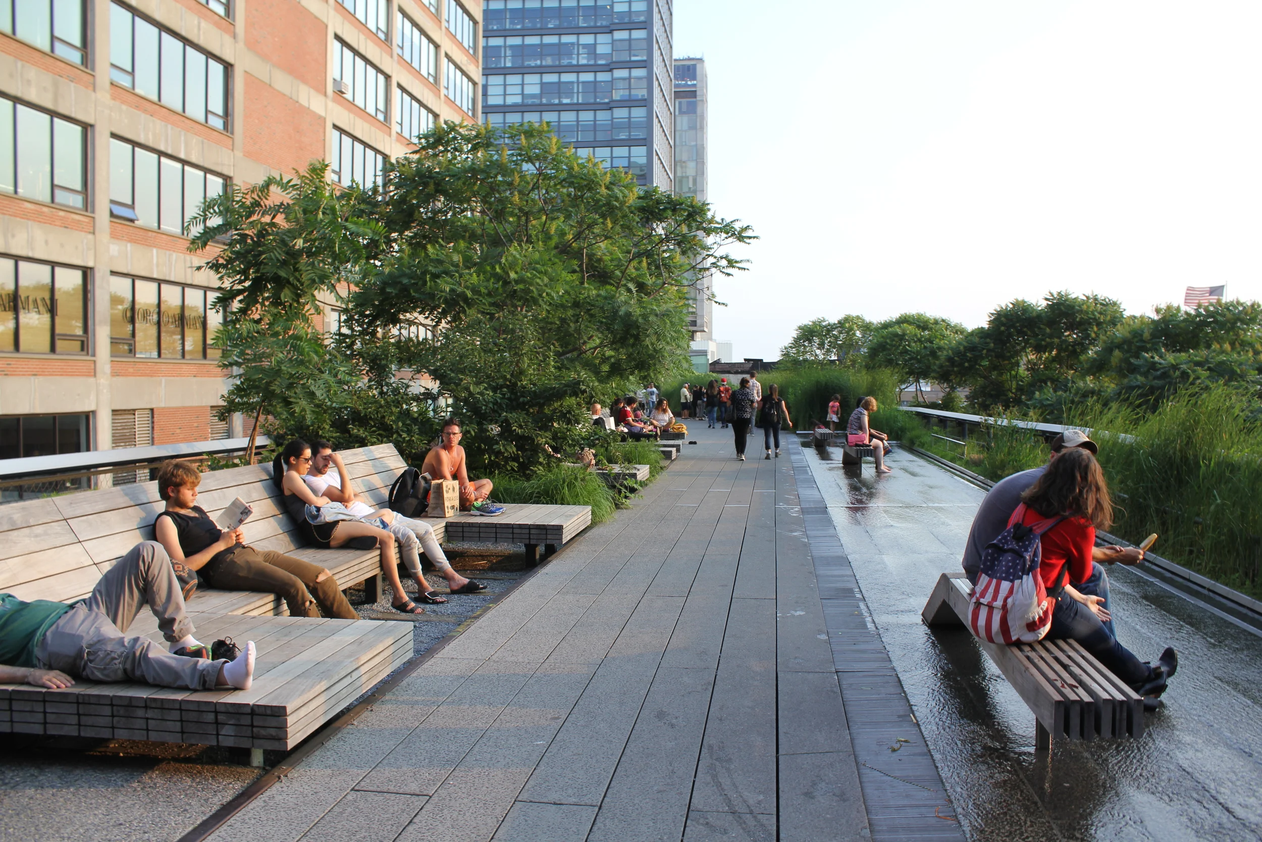 The Highline at sunset. Short but sweet. A different perspective of Midtown down to the Meat Packing District.