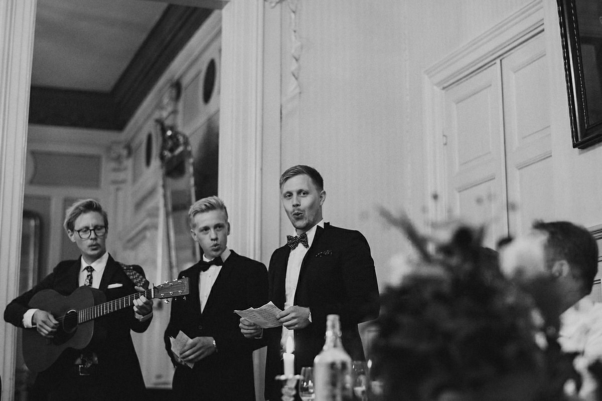 Guests sing