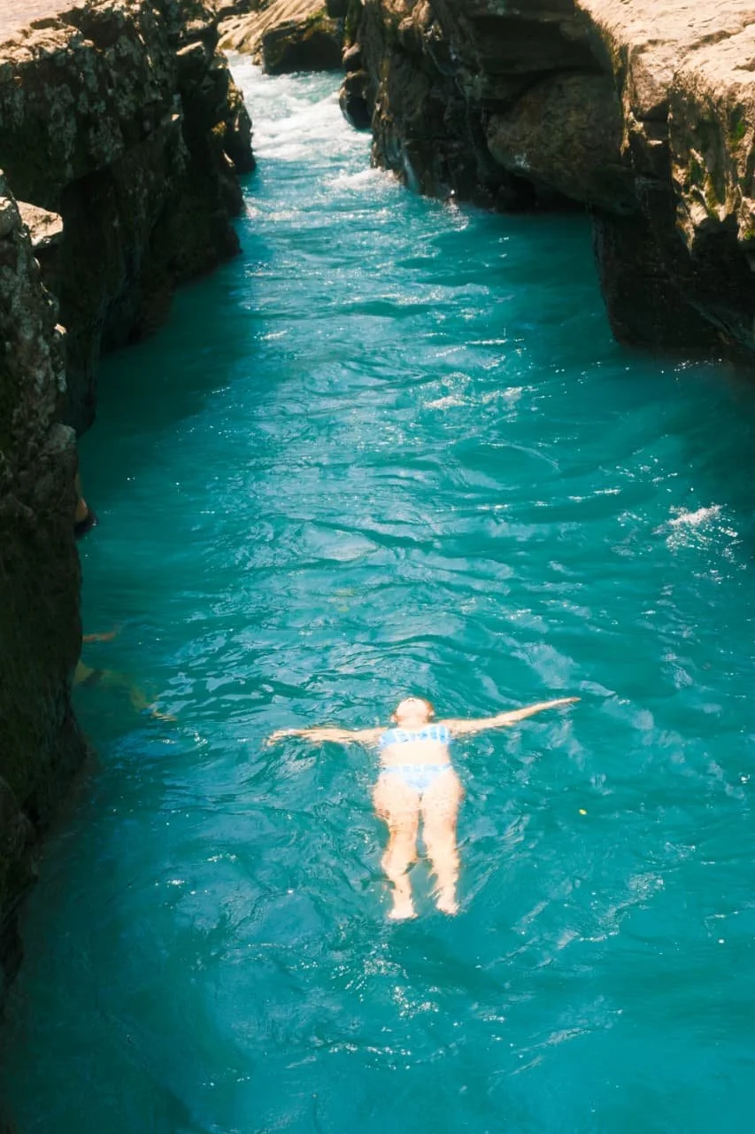 Tinder and Romance Scams. Stay Alert