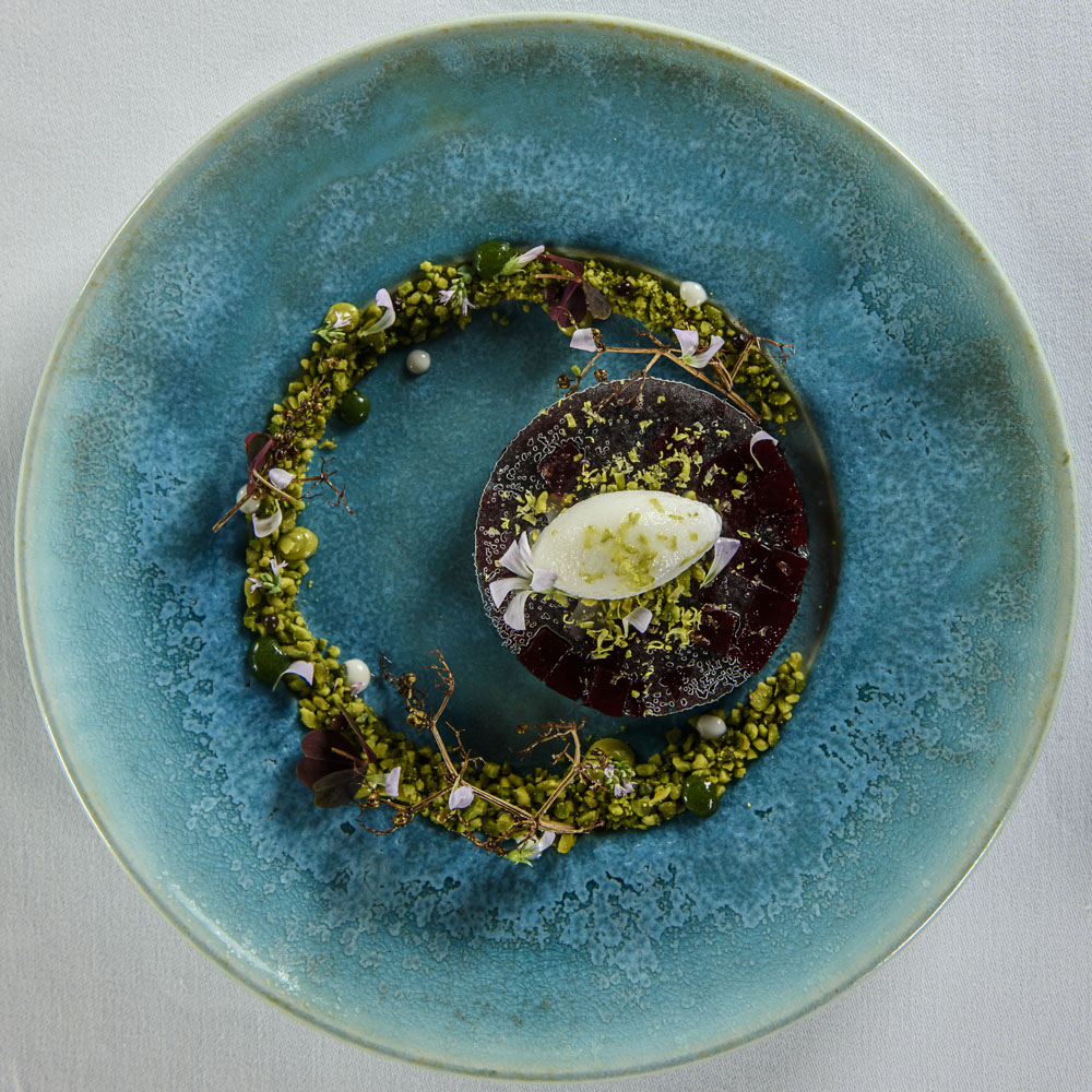 Beet - salt roasted, elderflower, frozen yogurt, pistachio, lemon sorrel