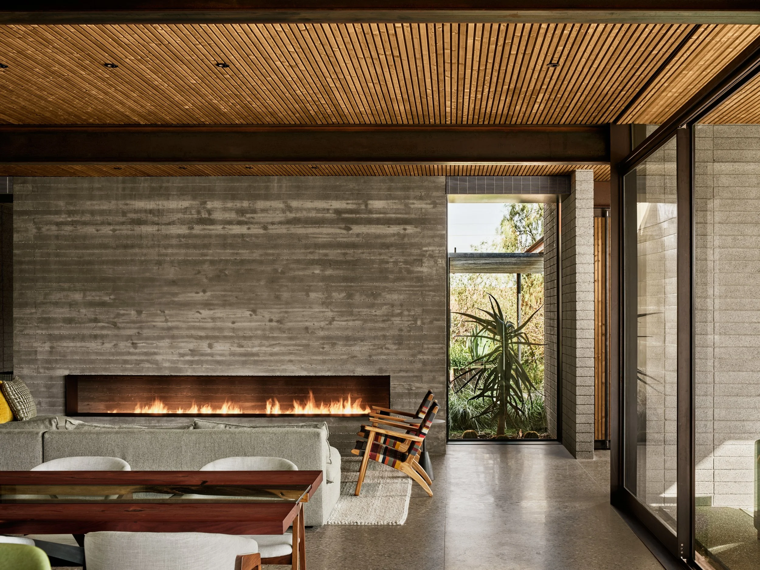  location | paradise valley  architecture | identity construction  photography | dan ryan studio 