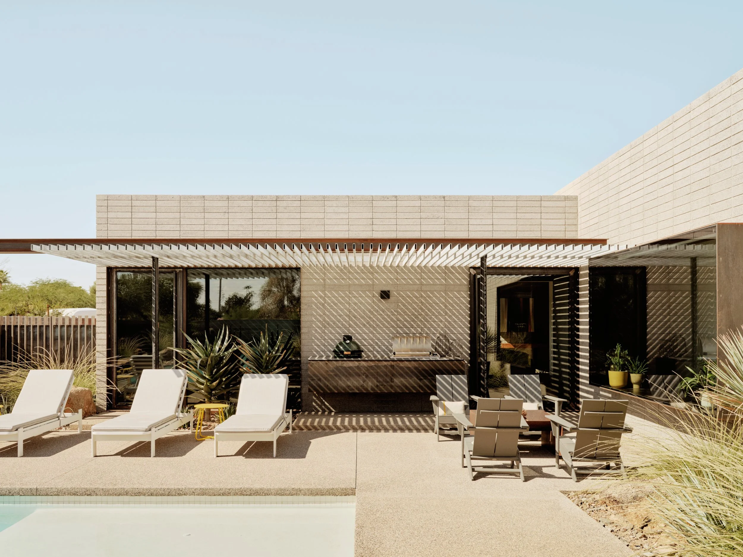 Web 036 Identity E Cochise bbq 9569.jpeg