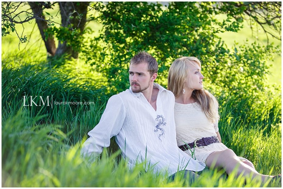 Milwaukee-Fun-Engagement-Session-Wisconsin-Wedding-Photographer_0027.jpg