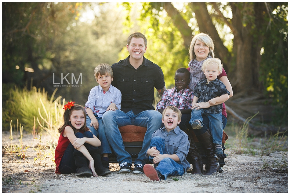 tucson-family-portraits-josh-katie-reich-desert-wash-photography_0001.jpg