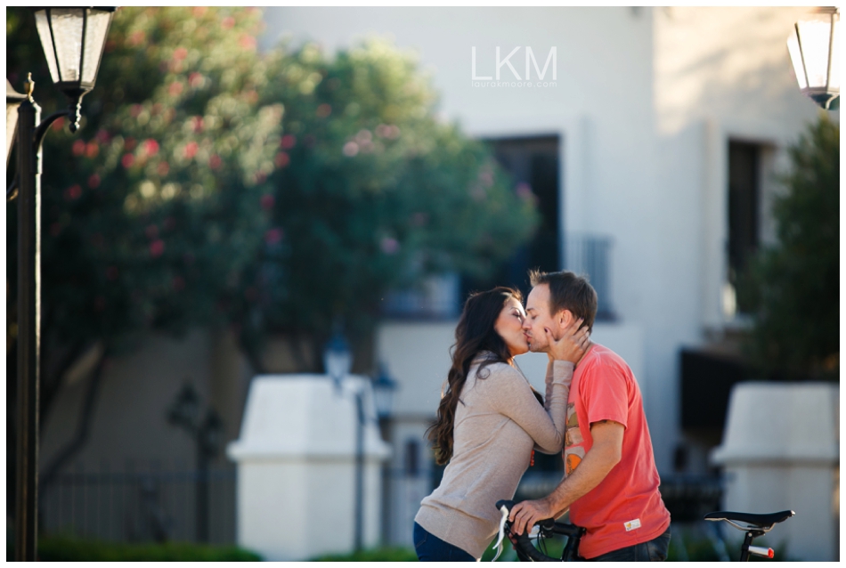 st-philipps-tucson-classy-engagement-session-laura-k-moore-photography_0026.jpg