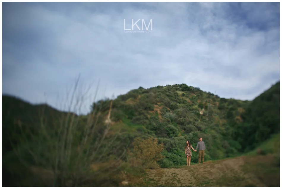 upland-engagement-pictures-fields-sunbeams-mt-baldy_0001.jpg