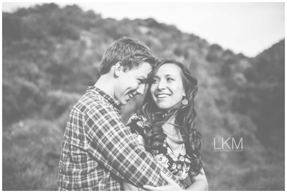 upland-engagement-pictures-fields-sunbeams-mt-baldy_0005.jpg