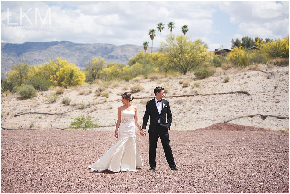 la-mariposa-spring-tucson-arizona-wedding-wyatt-hillary-LKM-photography_0011.jpg