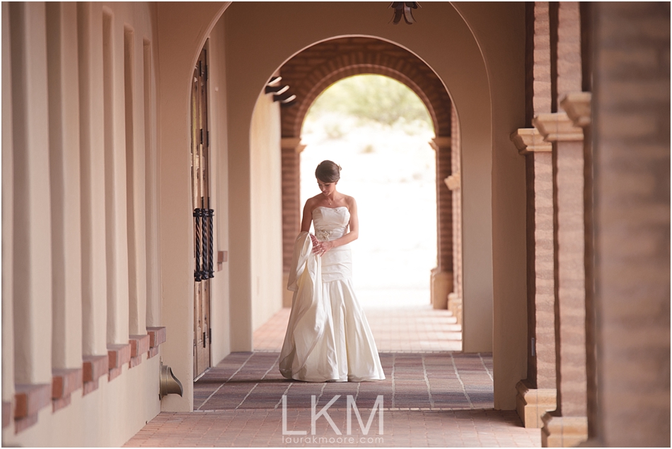 la-mariposa-spring-tucson-arizona-wedding-wyatt-hillary-LKM-photography_0024.jpg