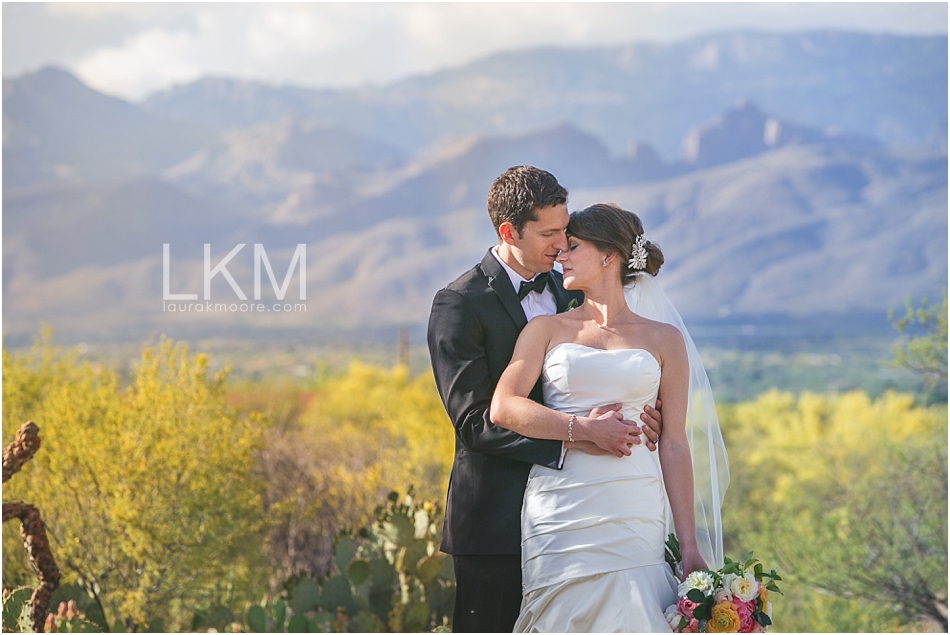 la-mariposa-spring-tucson-arizona-wedding-wyatt-hillary-LKM-photography_0045.jpg