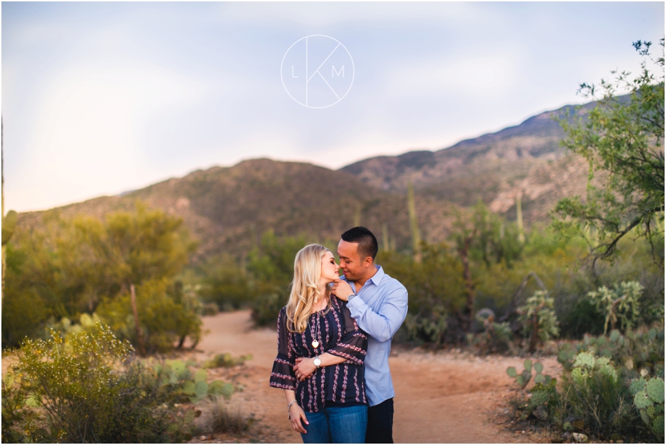 desert-engagement-session-ricky-delaney-douglas-springs-trail_0036.jpg