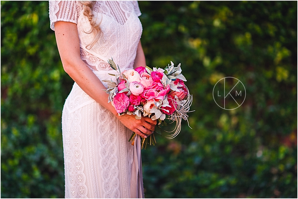 arizona-inn-wedding-pictures-pink-spring-editorial-laura-k-moore-photography_0013.jpg