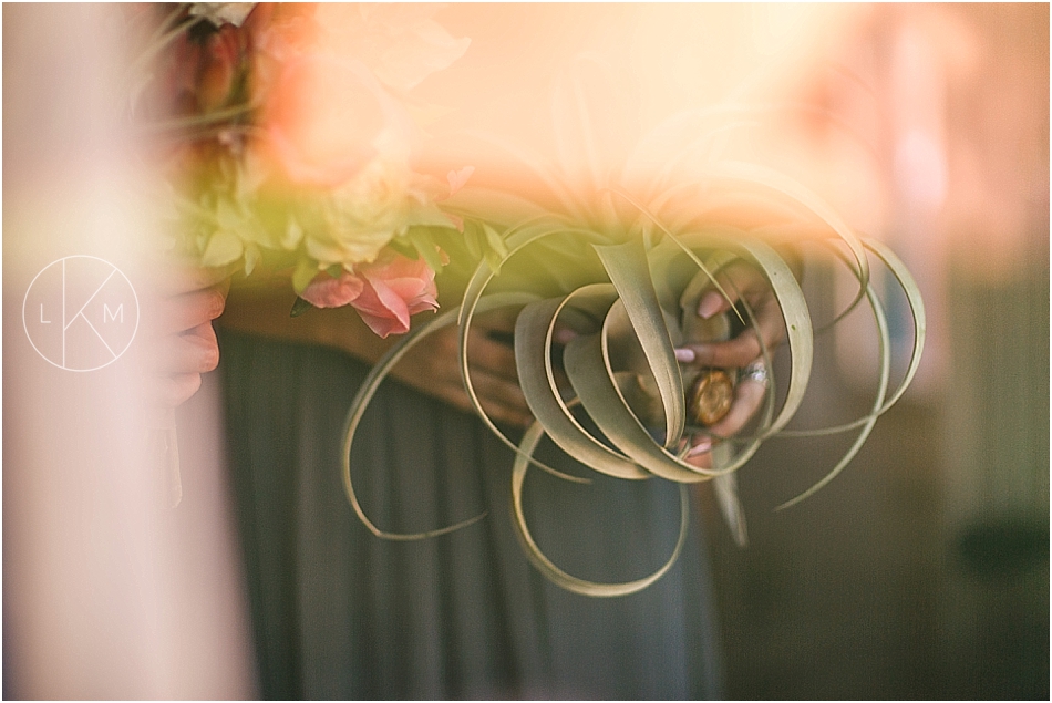 arizona-inn-wedding-pictures-pink-spring-editorial-laura-k-moore-photography_0014.jpg