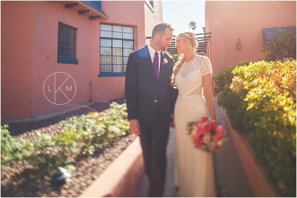 arizona-inn-wedding-pictures-pink-spring-editorial-laura-k-moore-photography_0032.jpg