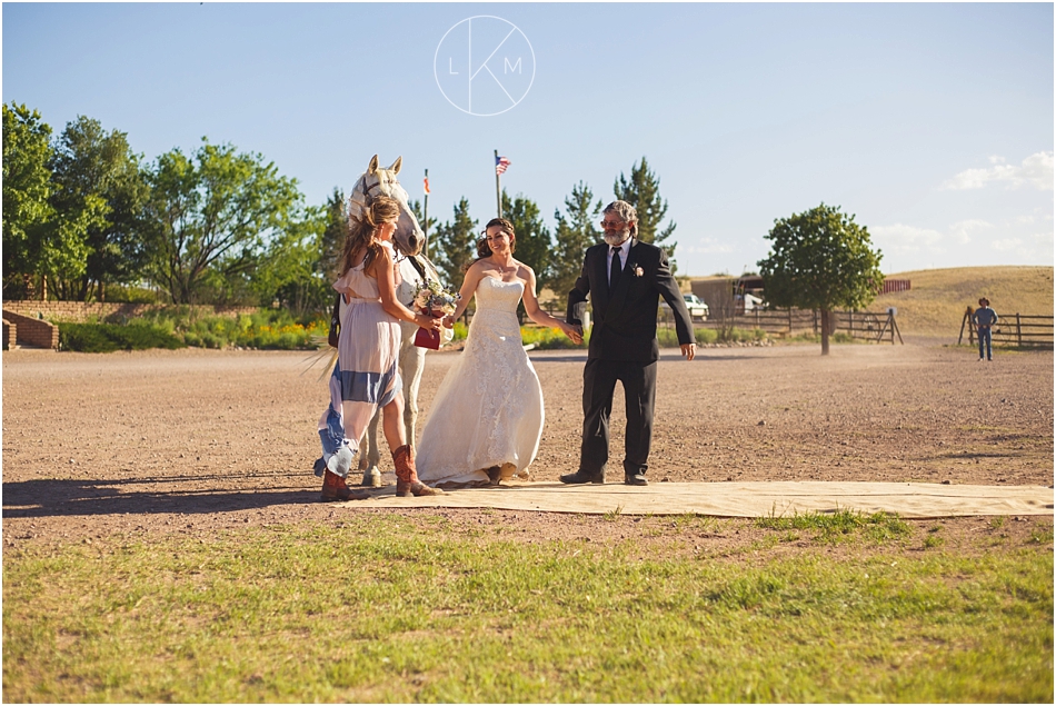 sonoita-arizona-spring-wedding-last-stand-ranch-country-theme_0027.jpg