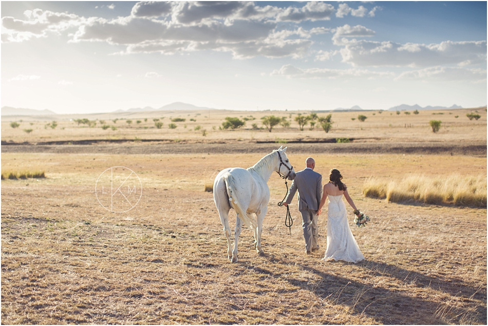 sonoita-arizona-spring-wedding-last-stand-ranch-country-theme_0041.jpg