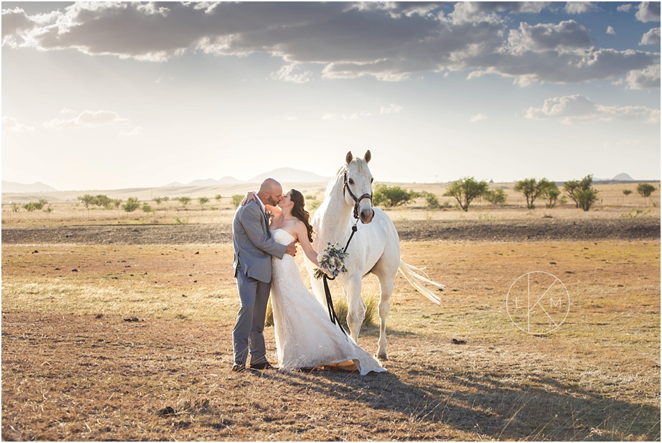 sonoita-arizona-spring-wedding-last-stand-ranch-country-theme_0042.jpg