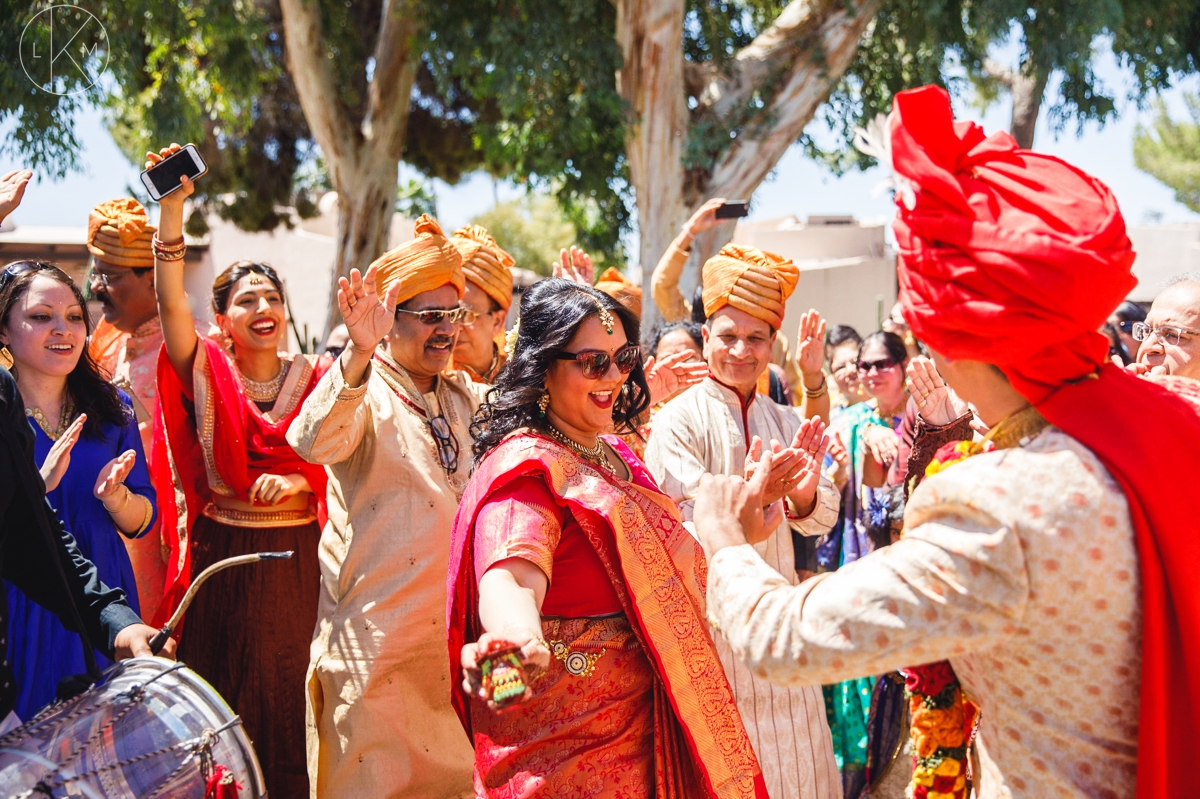 arizona-indian-wedding-photographer-wydham-resort-tucson-laura-k-moore_KATAKIA_000083.JPG