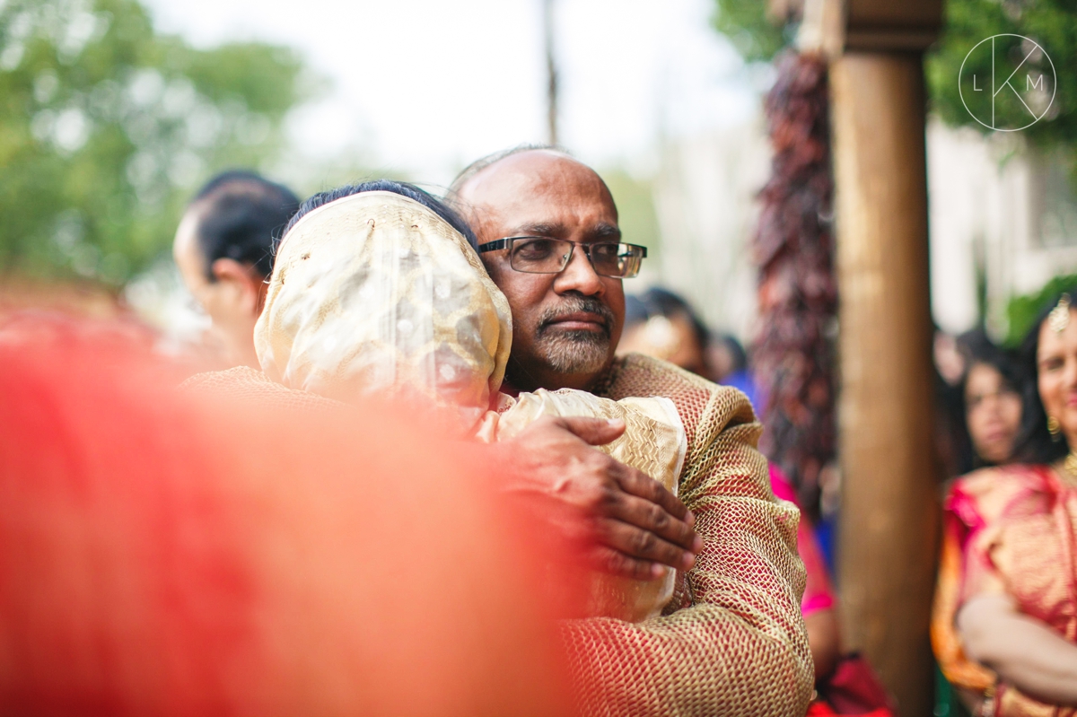 Vidai-indian-wedding-ceremony-photography-documentary_laura-k-moore