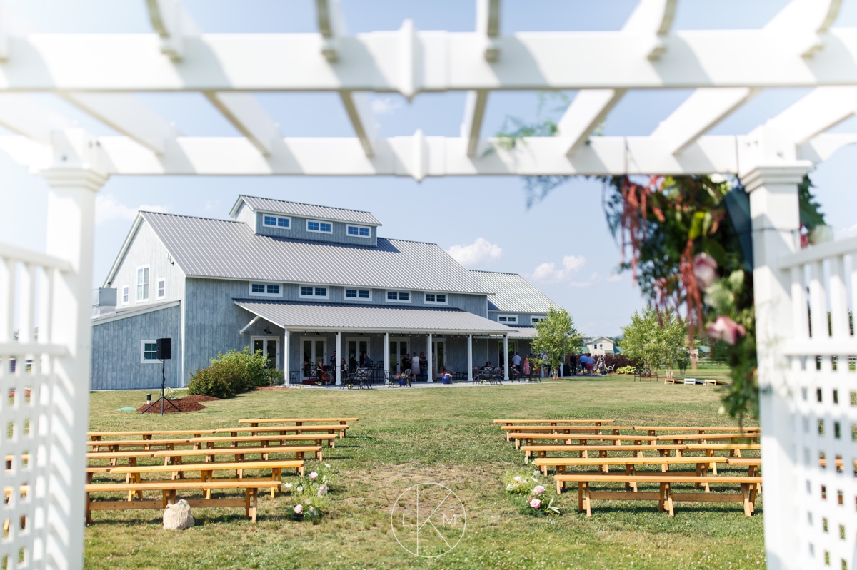 barn-at-smugglers-notch-jeffersonville-vermont-wedding-photographer-5