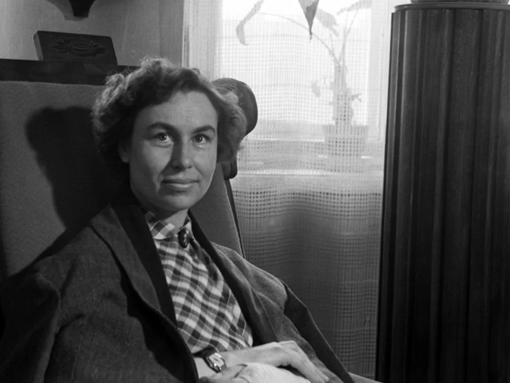 Artist Janina Lili Paškauskaitė-Paškovska-Venckovič, 1959