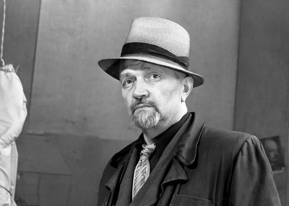 Sculptor Bernardas Bučas, 1959