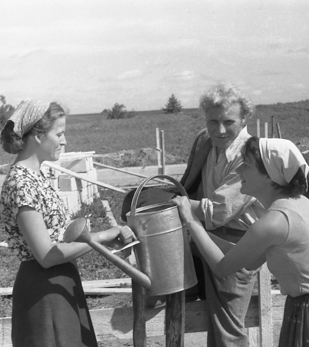 Studentai 12, 1959