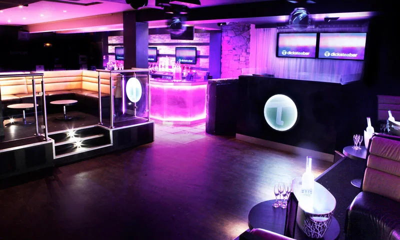 Venue 1.jpg