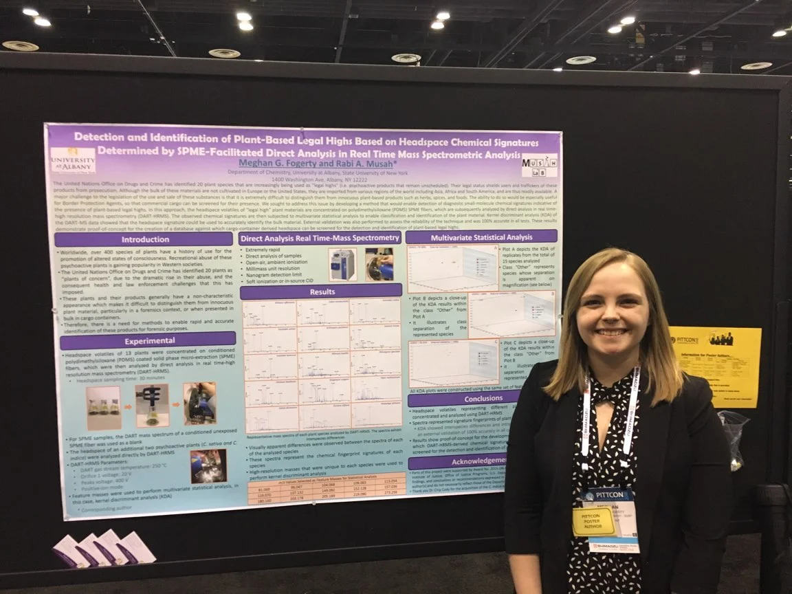 Meghan presenting her poster.