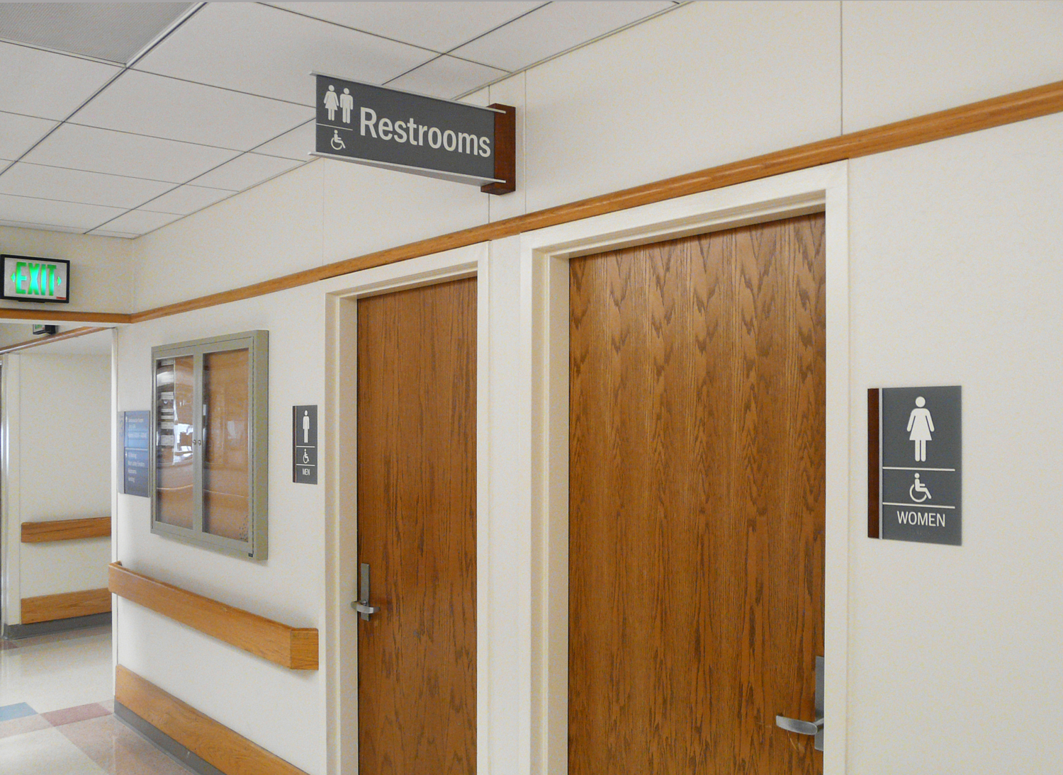 hospital_restroom_signs.jpg