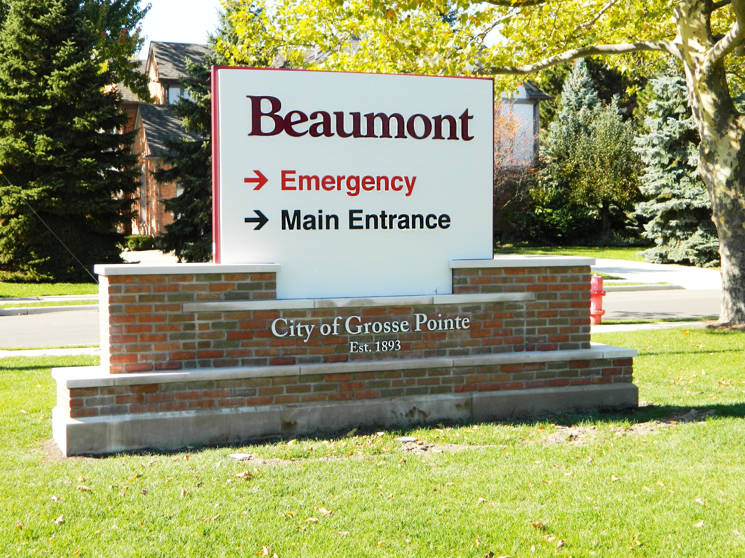 Beaumont Hospital Exterior Wayfinding