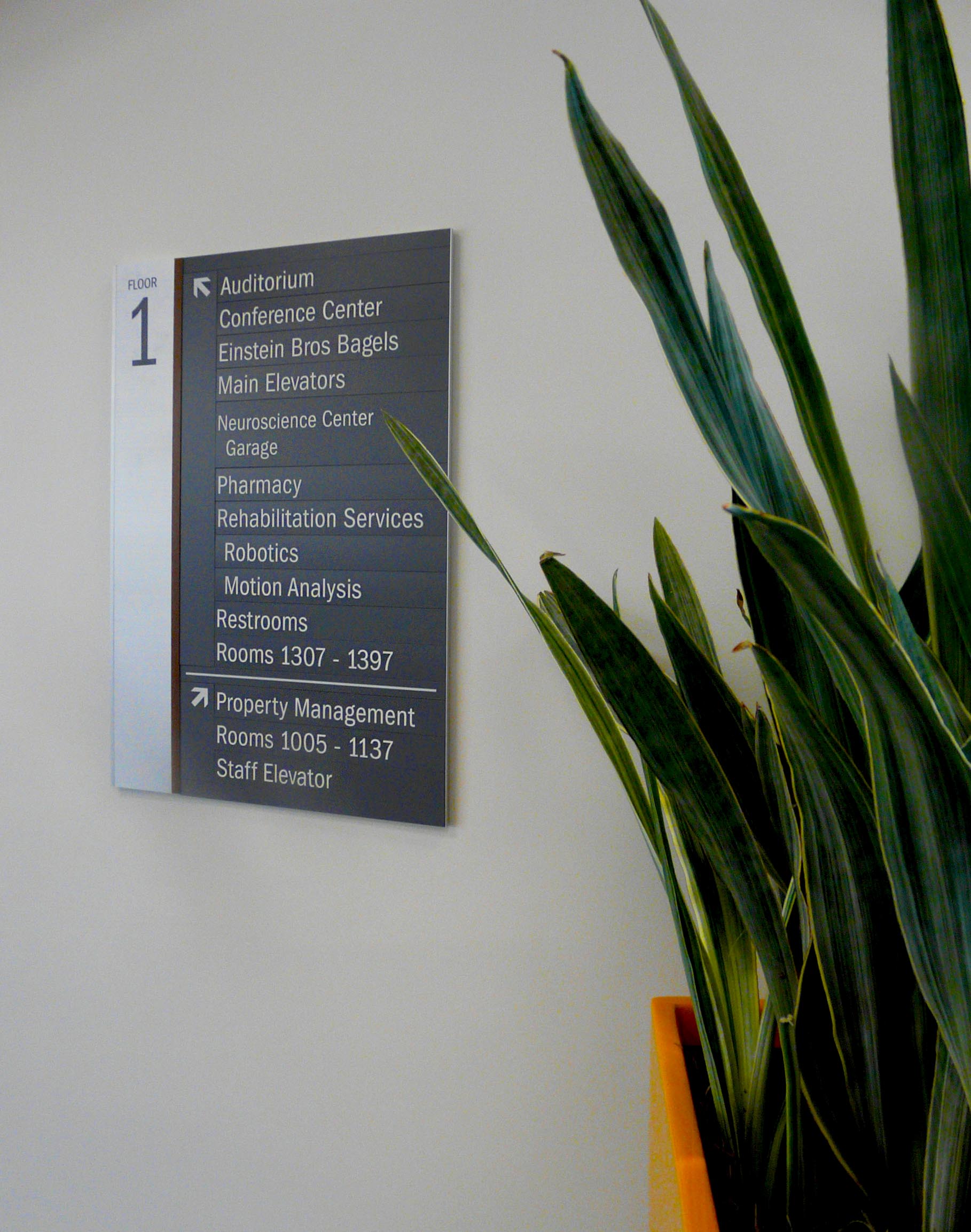 directional hospital wayfinding sign.jpg