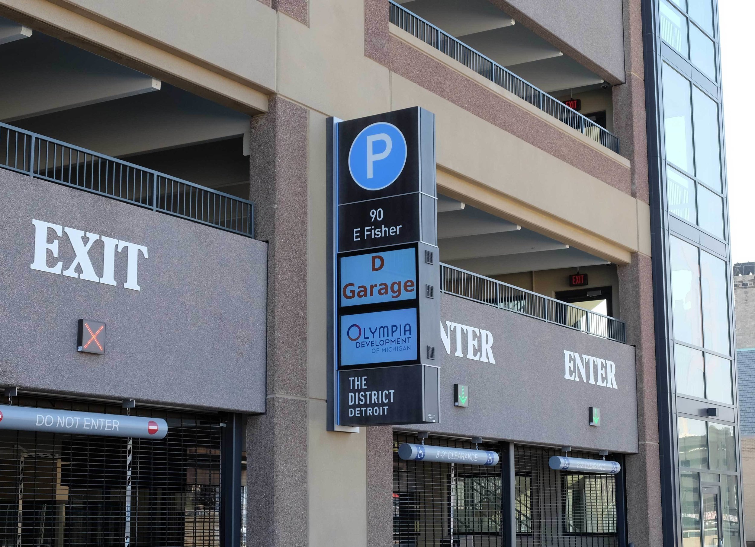 Digital Parking Signage Wayfinding.jpg