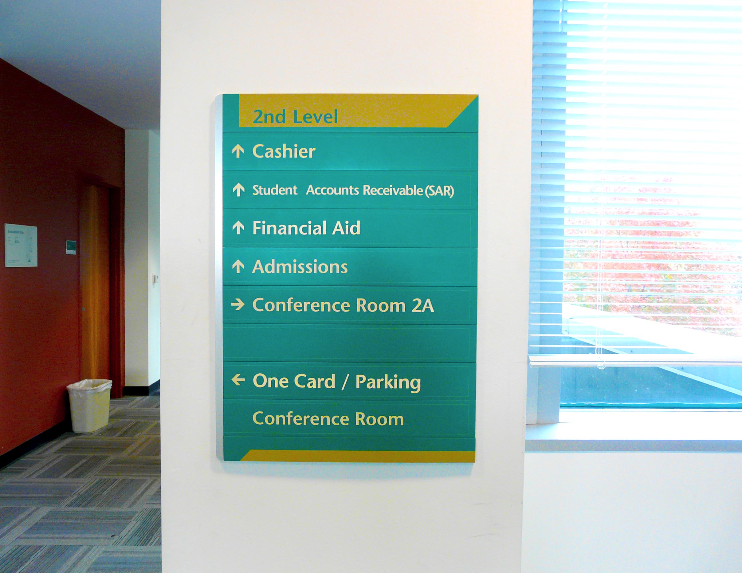 Wayne state wayfinding interior.jpg