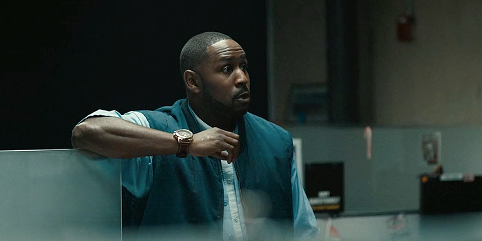 AWS x NFL_Hail Murray_Thumbnail_Squarespace_480x240.png