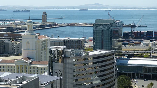 Cape Town’s harbor and city center