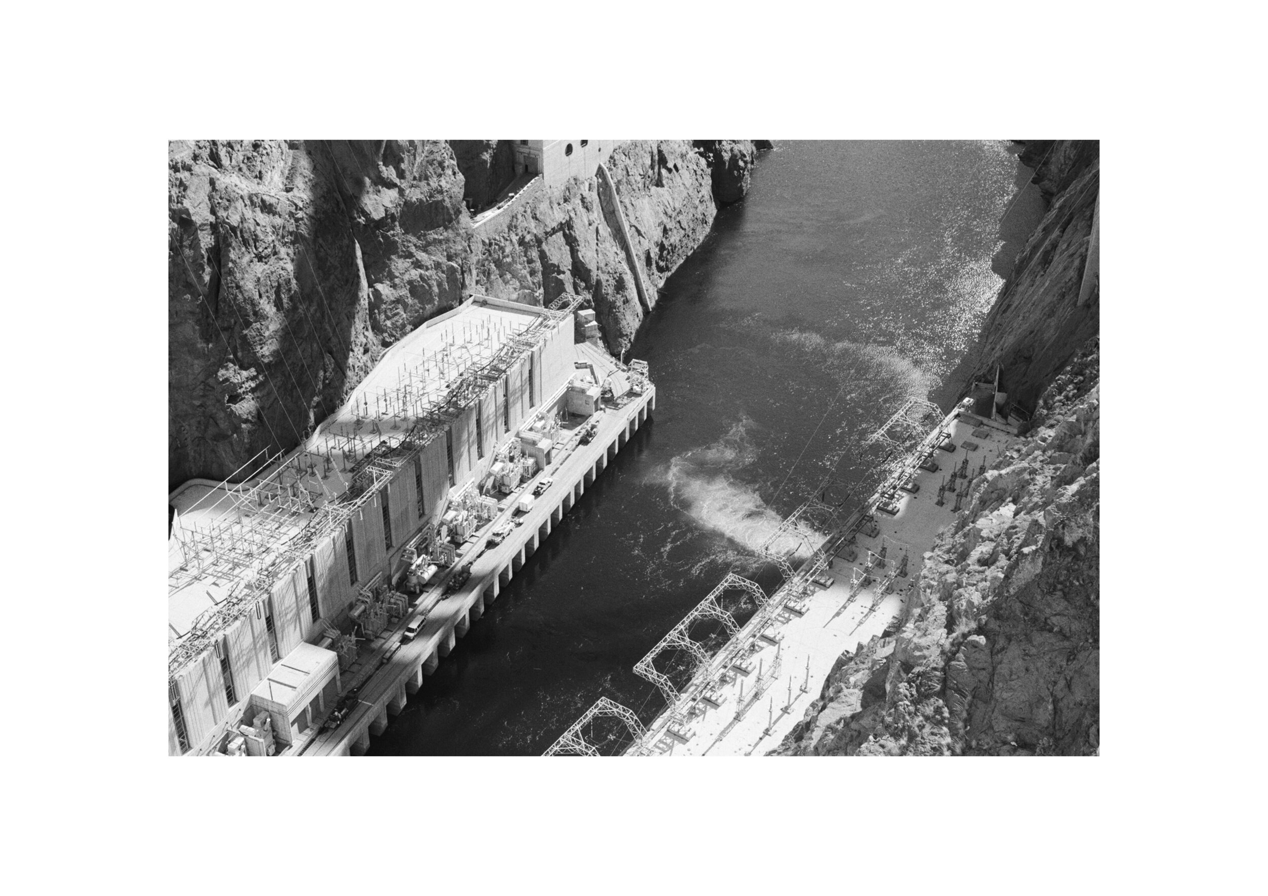 Hoover Dam Essay_UPDATE14.jpg
