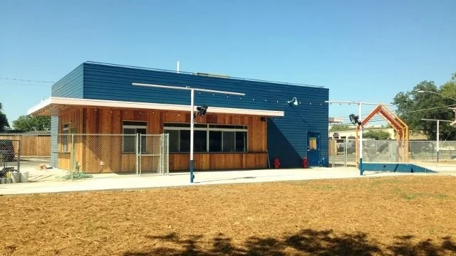 YARD BAR 1.jpg