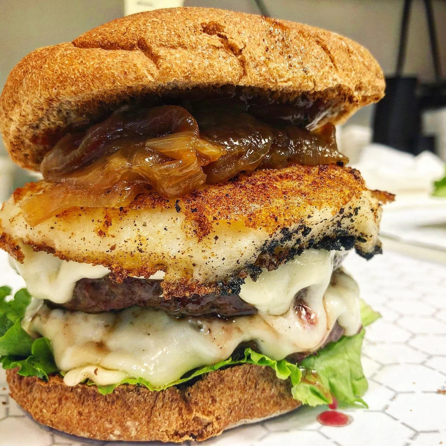 Have you topped your burger with our homemade mashed potato patty yet?
If not, what are you waiting for?!?!

The inspo came from Shepard&rsquo;s pie and our signature BIG MASH Bite is one of our favorites. Add any toppings to make it the best bite! #