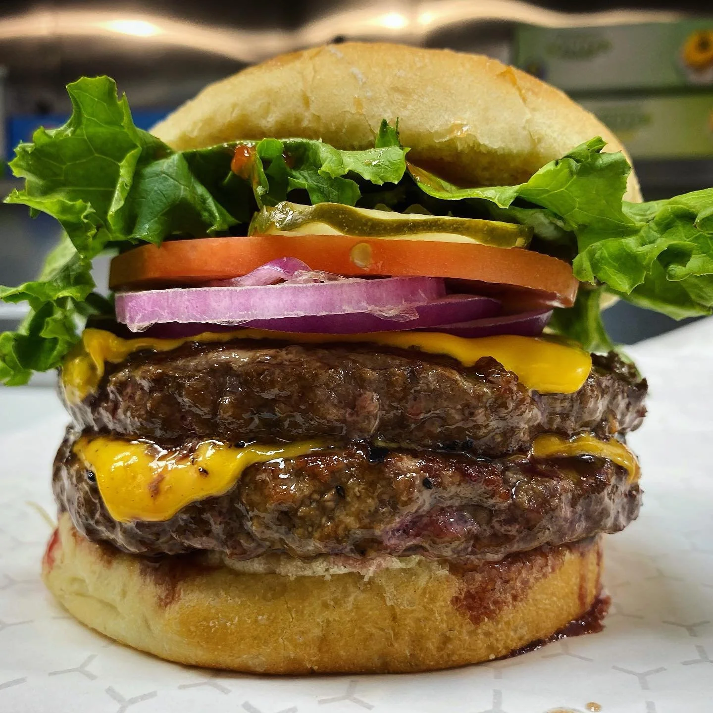 This is your sign to get a burger 🙌 

Here&rsquo;s a few of our hard to beat facts:
🌟 we serve prime angus beef
🌟 each burger is hand pressed in house
🌟 each beef patty is 6 ounces! (Yeah that&rsquo;s big)
🌟 each burger is cooked to order and gr