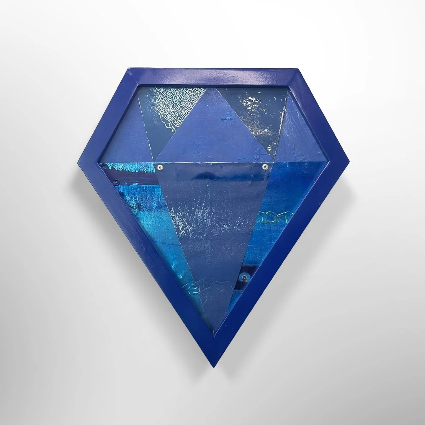 Lapis Lazuli. Spray Paint Cans, wood. #findyourgem #canlove #fineart #streetart