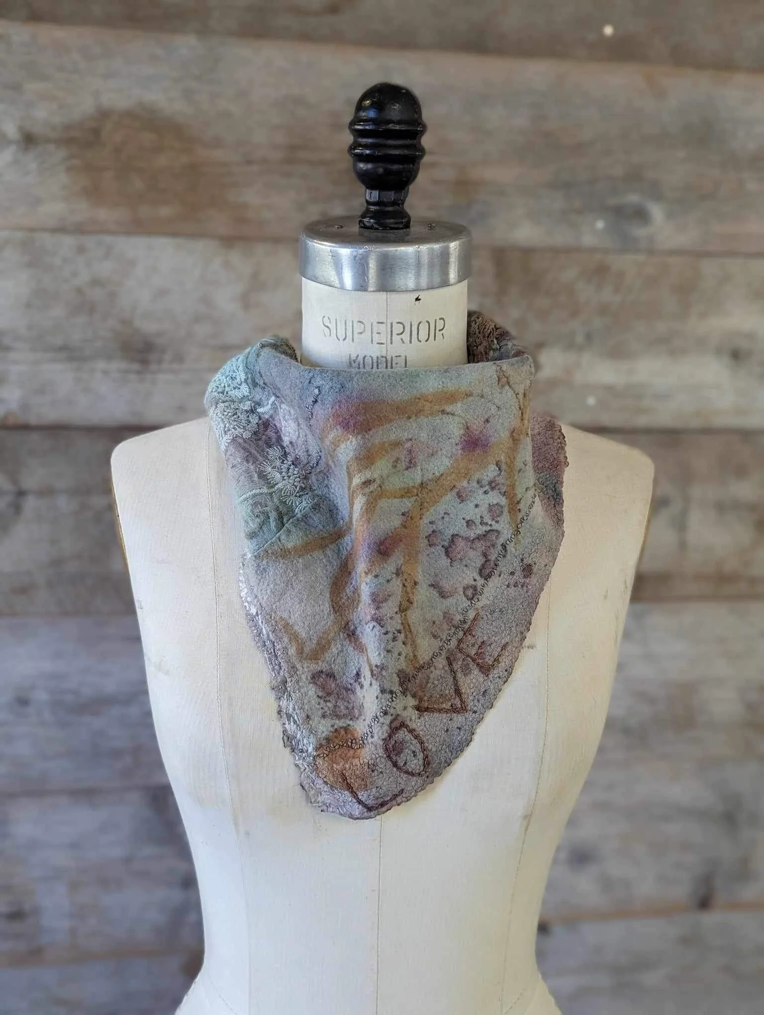 C8D9BCFC-8F3D-4718-8D56-3557DEAE35BF