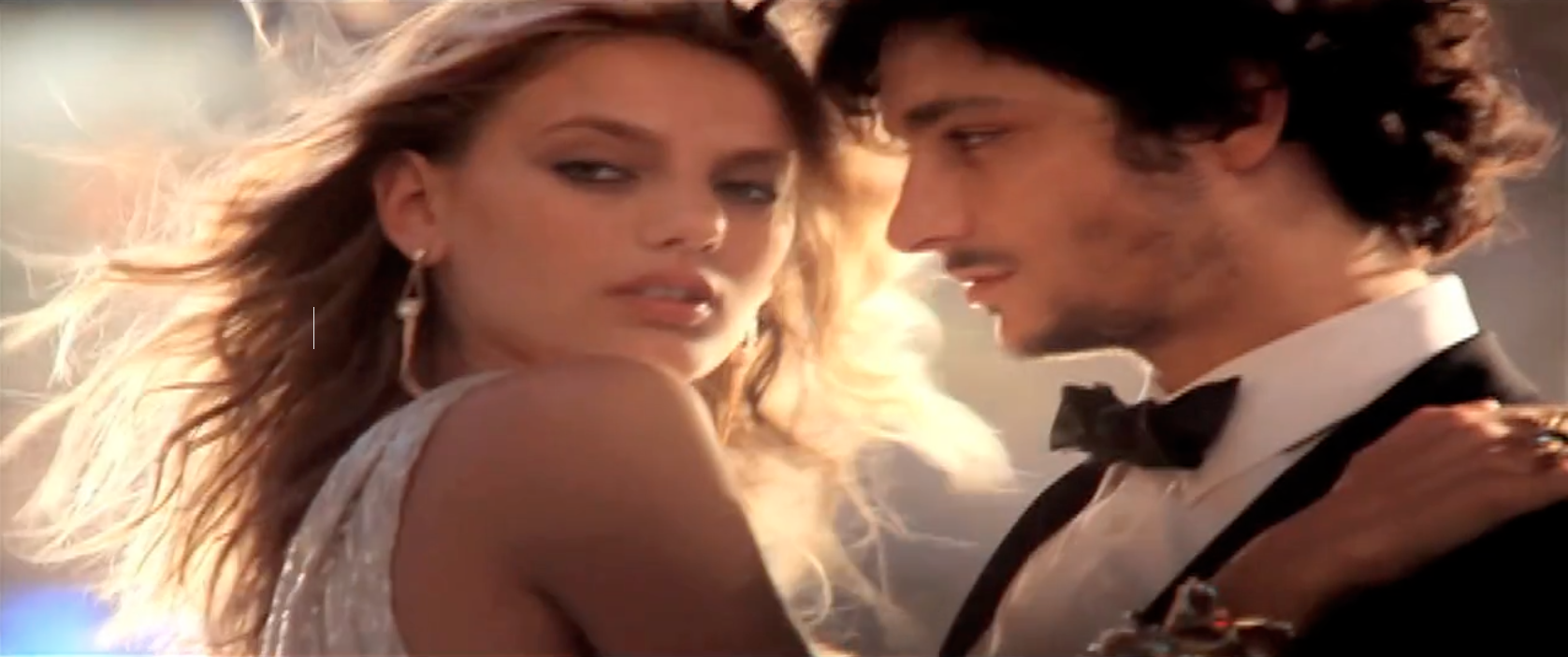 Express "Fashion reel"