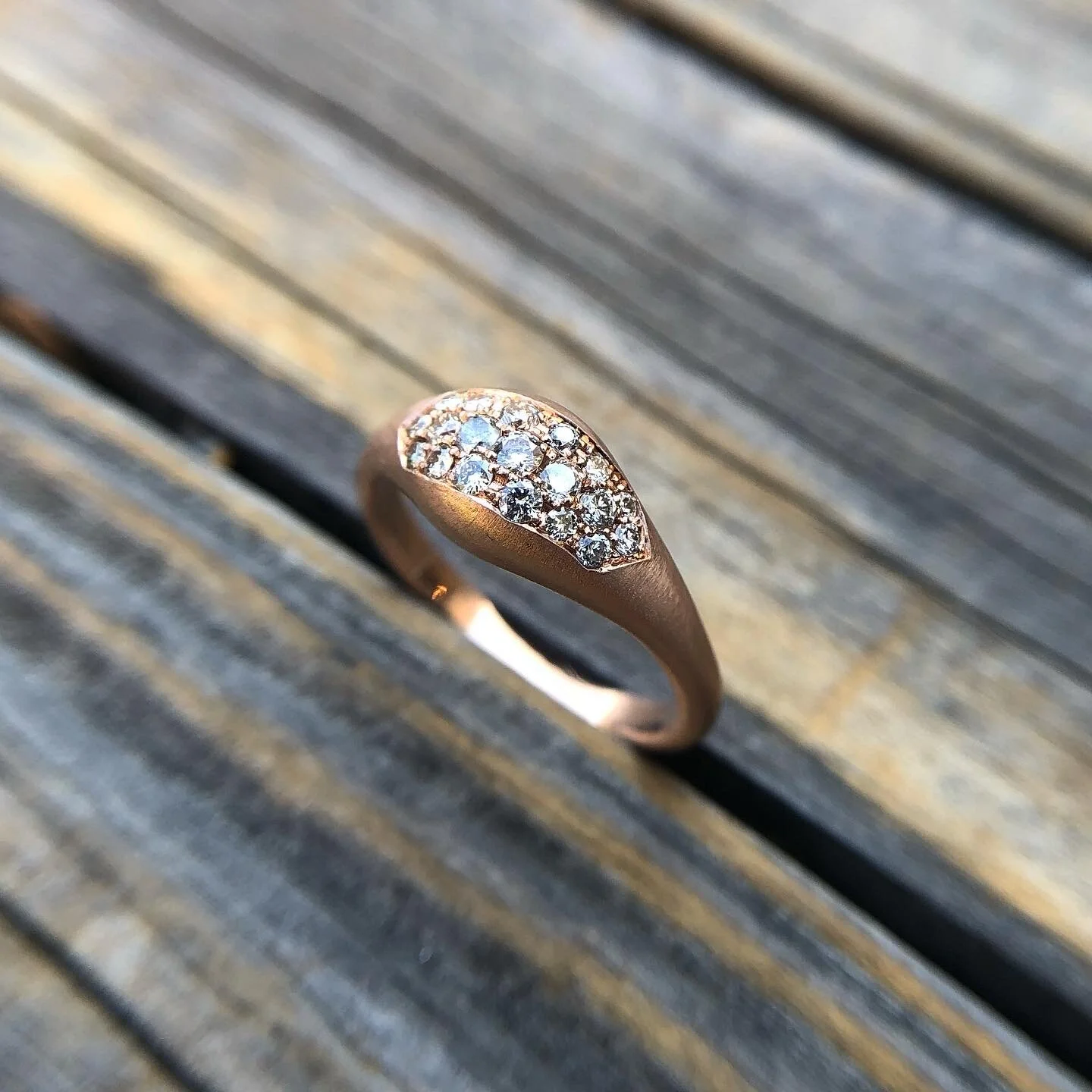 tmorganmade_rgpavédiamondbubblepinkyring_3.JPG