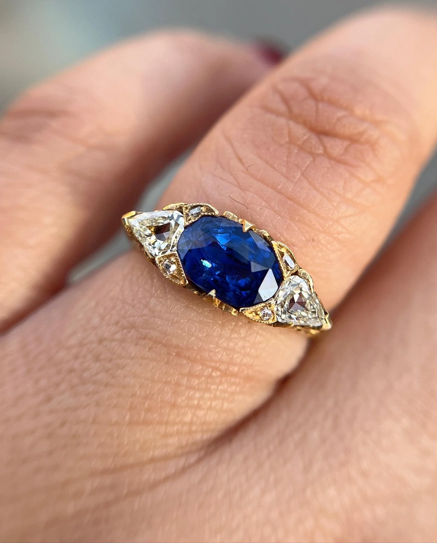 antique_sapphirediamondring_3.JPG