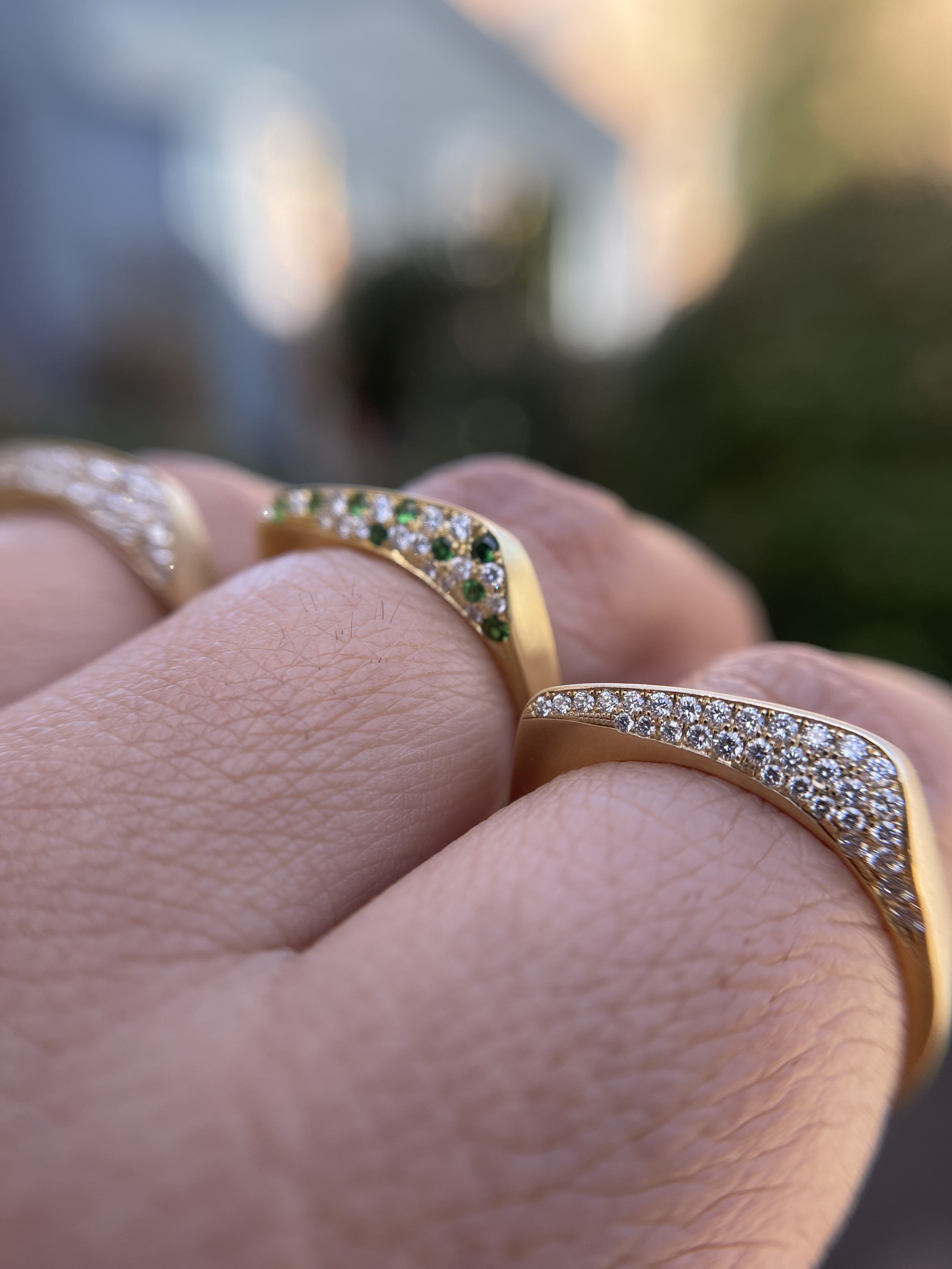 Buy 22Kt Modern Wedding Vanki Gold Ring 96JJ9309 Online from Vaibhav  Jewellers