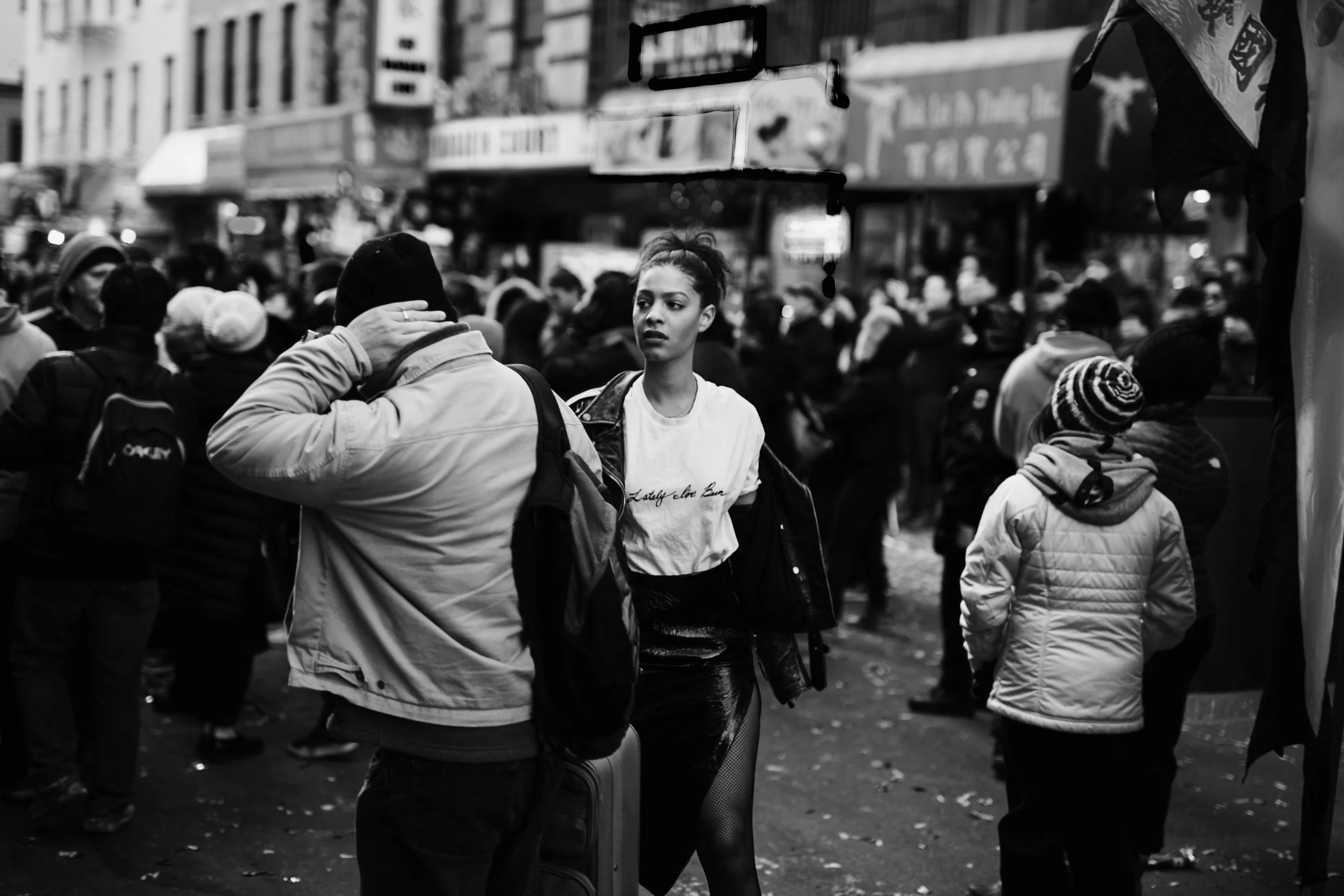 Claire+Leana+Millar+in+Chinatown+Nyc-1.jpg