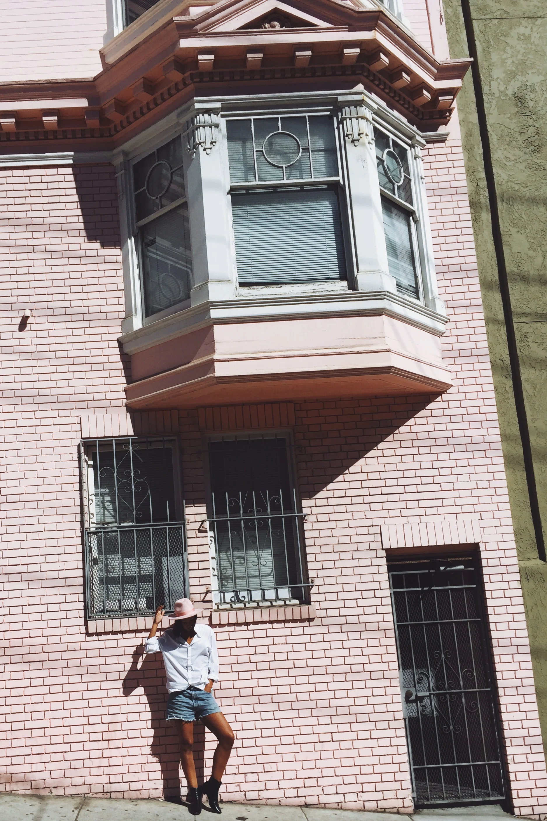 Claire+Leana+Millar+blogger+and+brand+consultant+discovering+San+Fran+for+the+first+time-1.jpg